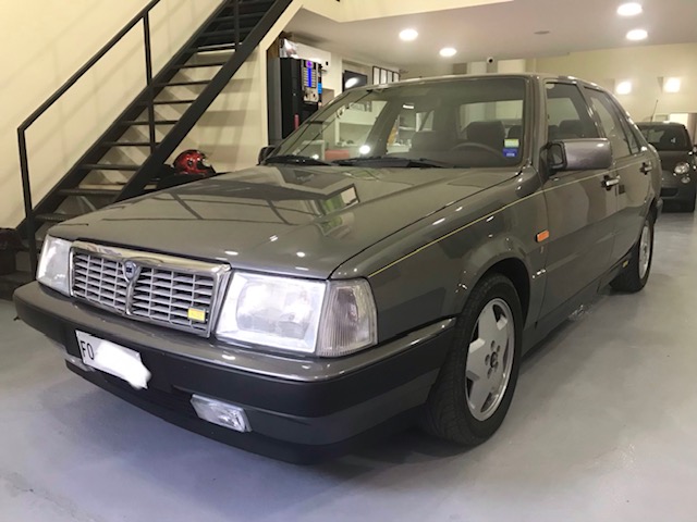 4803267  LANCIA Thema 8.32 FERRARI 1